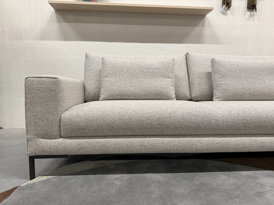 Image 1 of Design on Stock Aikon Lounge 24 Sofa 4 Seater 1-ARM 