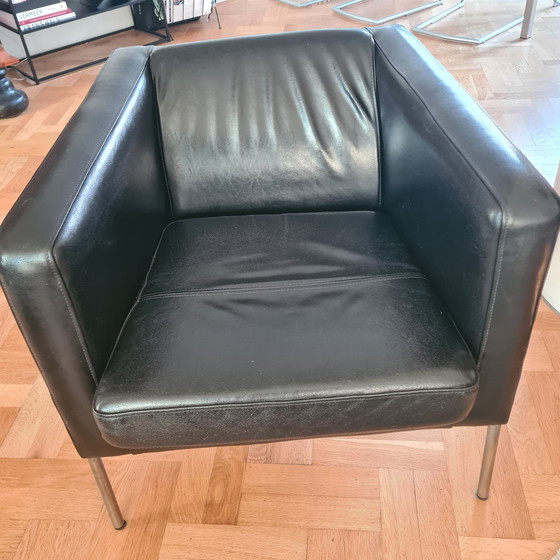 Image 1 of 2 sillones de cuero negro