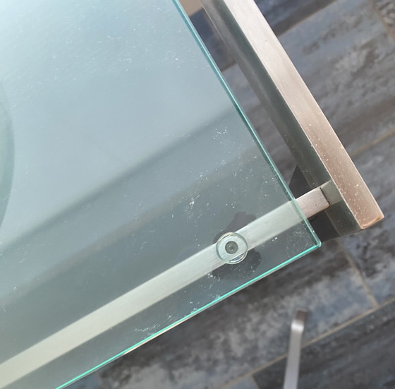 Image 1 of Console tafel met groen/blauwig glas 