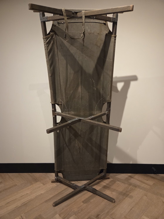 Image 1 of Lit de camp militaire original Pico 1945