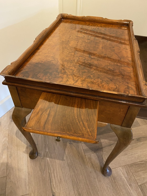 Image 1 of Prachtige Wortelnoten Theetafel