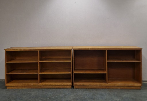 Set Van 2 Vintage Boekenkasten School Kast Wandkast