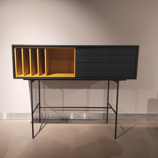 Armario de pared alto Treku Aura