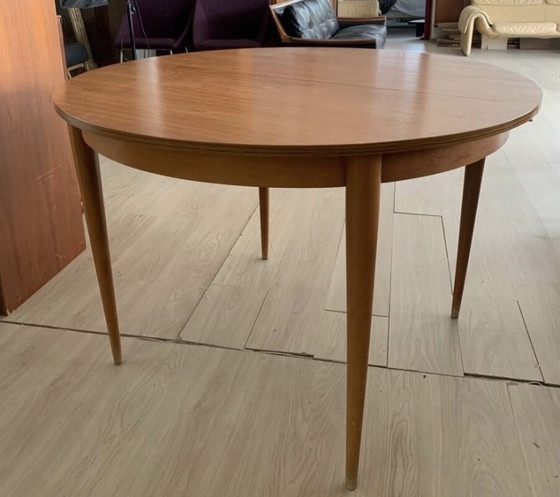 Image 1 of Table à manger scandinave vintage en teck 