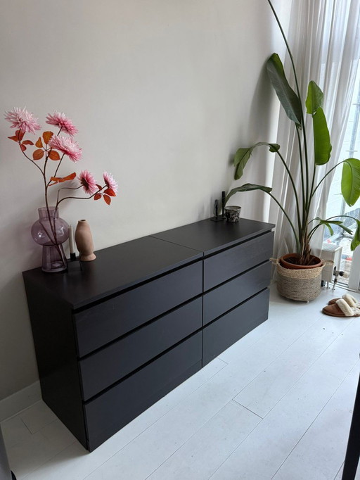 2 armoires de Ikea