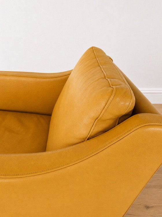 Vintage Danish Takashi Okamura & Erik Marquardsen Armchair in Light Cognac – Leather (photo 4 of 8)