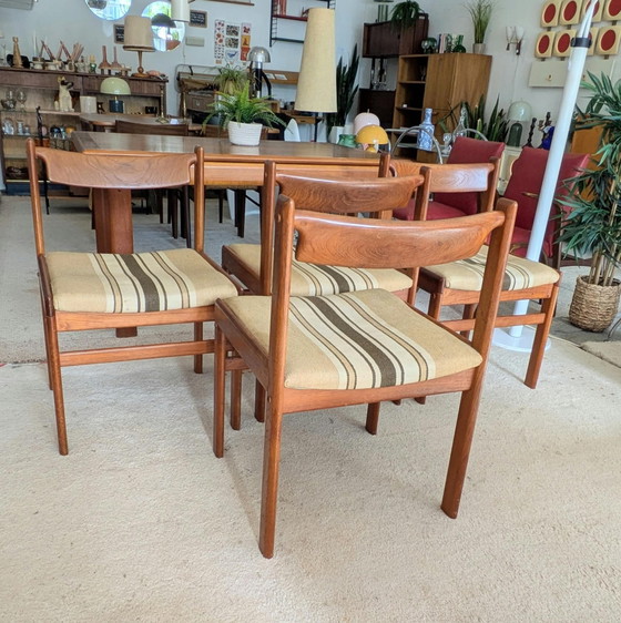 Ensemble vintage de 4 chaises de salle à manger danoises en teck, Bramin – Textile, Bois (photo 4 of 9)
