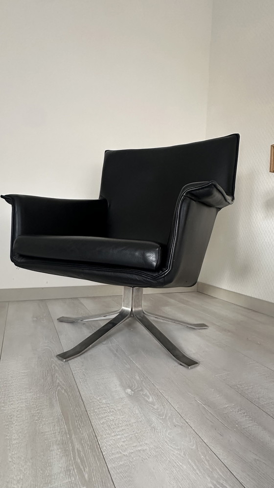 Image 1 of Design on Stock Djenné Ledersessel