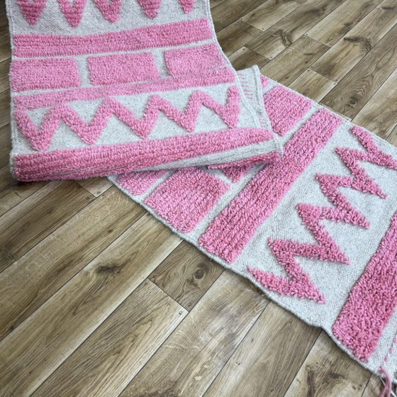 Image 1 of Tapis en laine fait main – coloris personnalisables 300cmx150cm