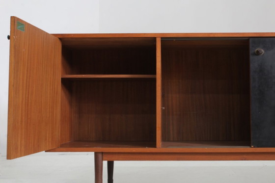 Credenza vintage design italiano Mobilificio Montresor – Credenze, Legno (photo 5 of 11)