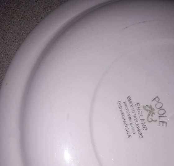 Image 1 of Ensemble de 24 pièces de poterie Poole Vintage