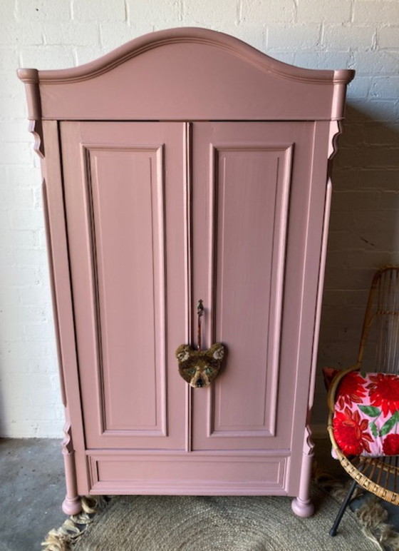 Image 1 of Armario antiguo, mueble para habitación infantil, mueble para juguetes restaurado.