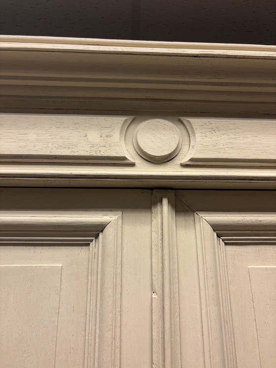 Image 1 of Brocante kledingkast