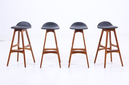 4 sgabelli da bar vintage OD61 di Erik Buch | Sgabello Mid Century Pelle Oddense Maskinsnedkeri A/S | Sedia da bar retrò #08-23