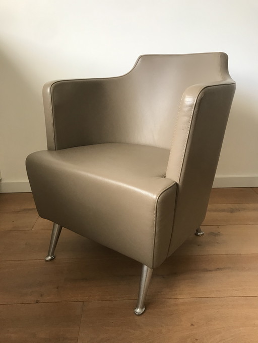Moroso Jules Leather Armchair by Enrico Franzolini - Italy