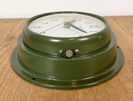 Horloge murale vintage Citizen verte représentant des navires, années 1980 – Pendules, Glass, Iron (photo 12 of 18)