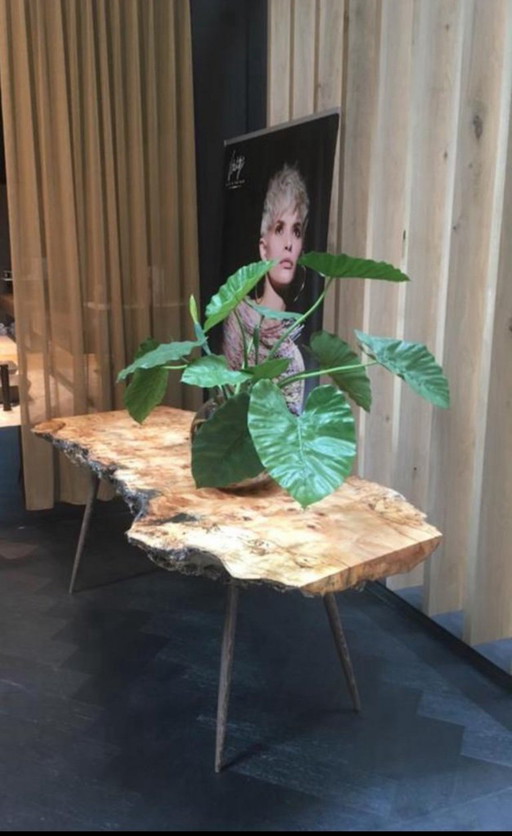unique chic table.