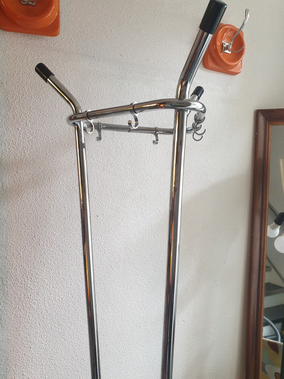 Image 1 of Appendiabiti Bauhaus anni '50/'60