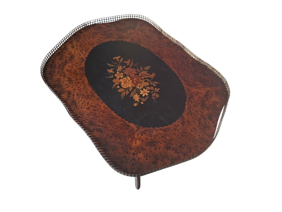 Antieke bijzettafel met ingelegd bovenblad bloemenmotief afm.70x51cm en 61cm hoog. – Metal, Wood (photo 5 of 5)