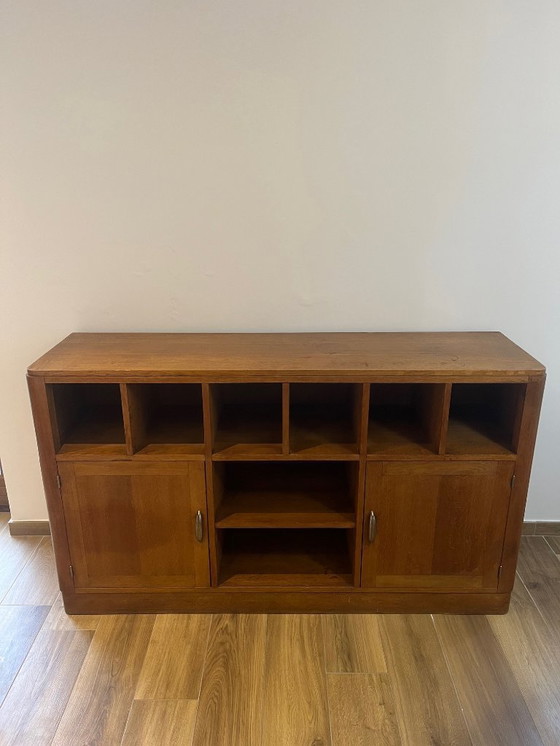 Image 1 of Eiken dressoir uit de naoorlogse/reconstructieperiode, 1940/50