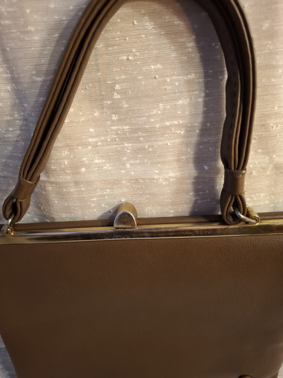 Sac à main vintage Goldpfeil années 50-60 en cuir marron, comme neuf, modèle Kelly. – Sacs a main, Leather (photo 4 of 11)