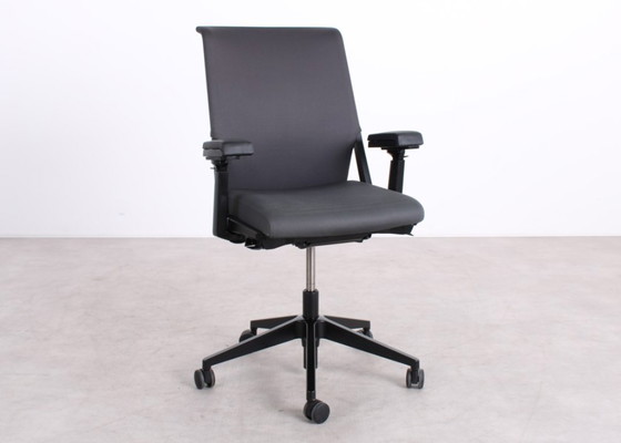 Image 1 of Haworth Comforto 5975 office chair gray