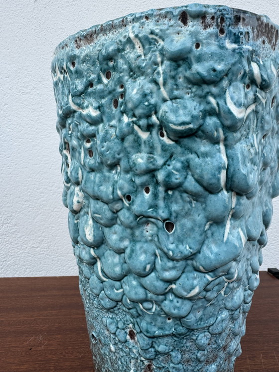 Image 1 of Vase céramique écume bleu années 60