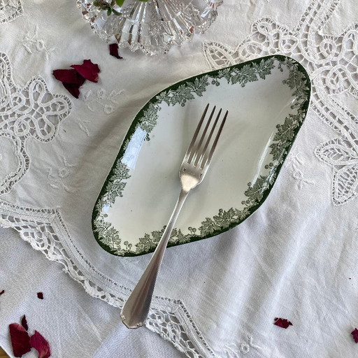 Small earthenware serving dish from Saint Amand et Hamage, green plane tree pattern