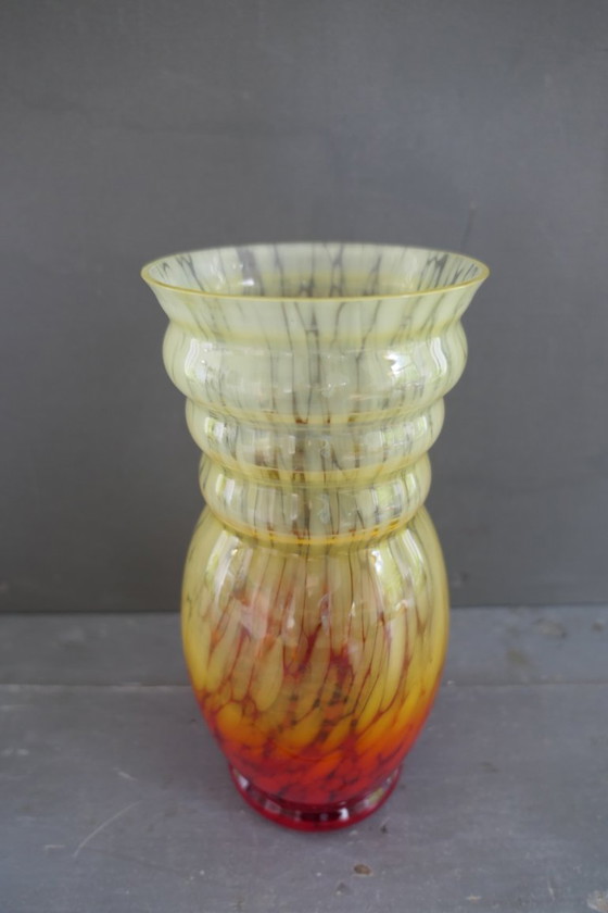 Image 1 of Art Deco Vaas Glas Met Kleurverloop