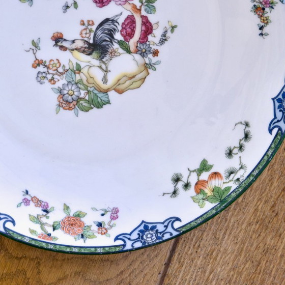 Image 1 of Vintage porseleinen servies uit de jaren 30, versierd met vogels, vlinders en een haan