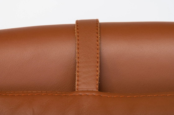 Cognac Leather & Wood Wingback Lounge Chair by Ib Kofod Larsen for Fröscher, 1970s – Kofod-Larsen, Armchairs (photo 8 of 26)