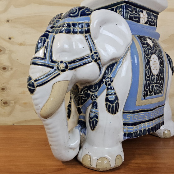 Image 1 of Vintage 70s XXL Chinese keramieken olifant plantentafel (Hoogte:42cm) kruk Chinoiserie 