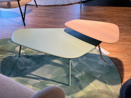 Leolux Tilio coffee table