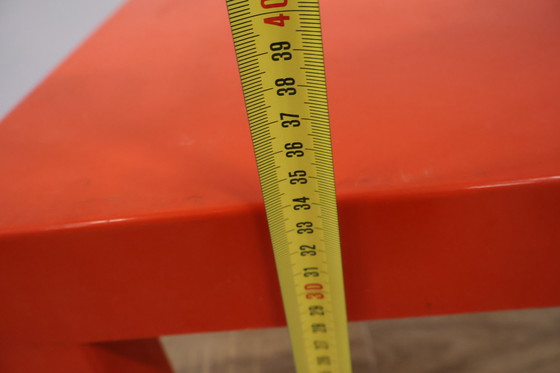 Image 1 of Vintage Kunststof Lak Tafeltje