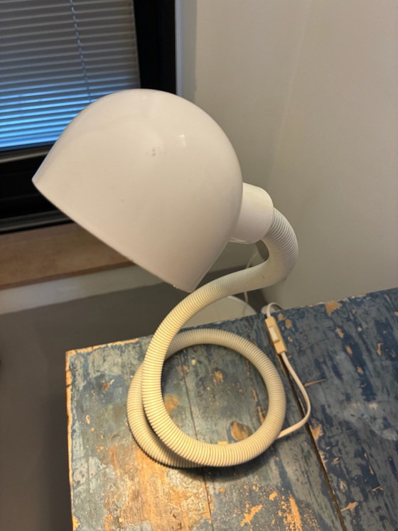 Vintage Space Age 'Snake' / 'Cobra' Table lamp – White – 70s/80s – Happy Light, Metal, Plastic (photo 7 of 12)