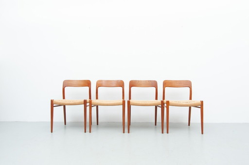 4x dining chairs model 75 made of teak by Niels Otto Møller for J. L. Møller Møbelfabrik (1950s)