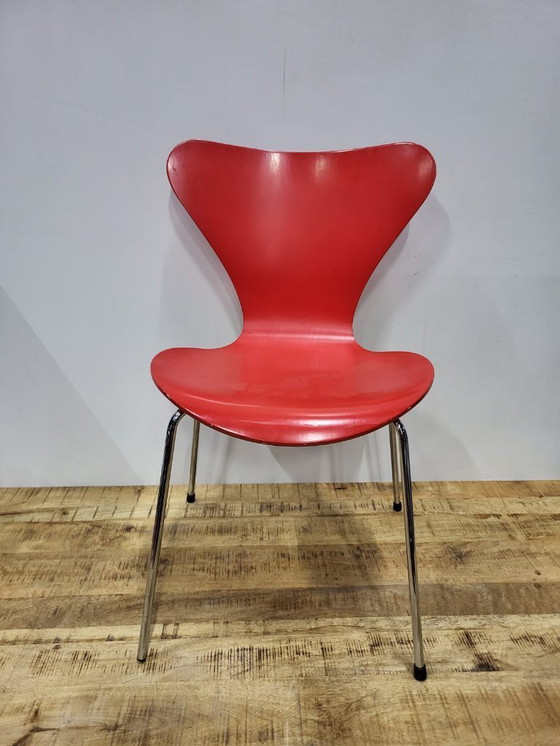 Image 1 of 1x sedia a farfalla Fritz Hansen, rossa, 1996