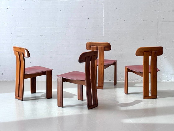 Image 1 of Ensemble de 4 chaises de salle à manger Sapporo en noyer, conçues par Mario Marenco pour Mobil Girgi, Italie, années 1970