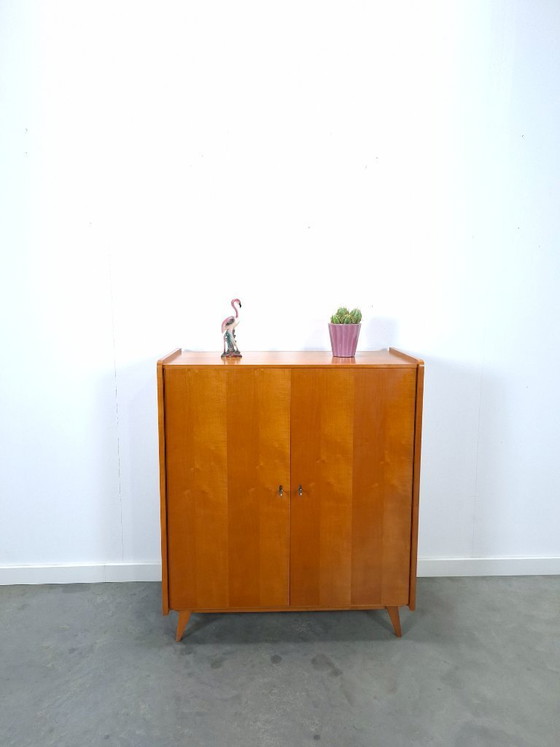 Image 1 of Kledingkast met legplanken en lades