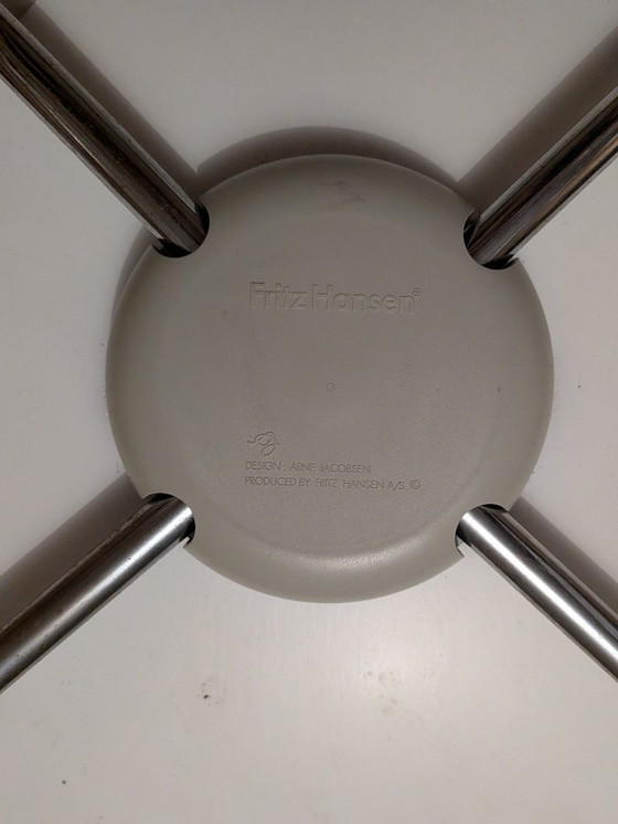 Image 1 of 4 sillas originales de la serie 7 de Fritz Hansen – Arne Jacobsen (2005)