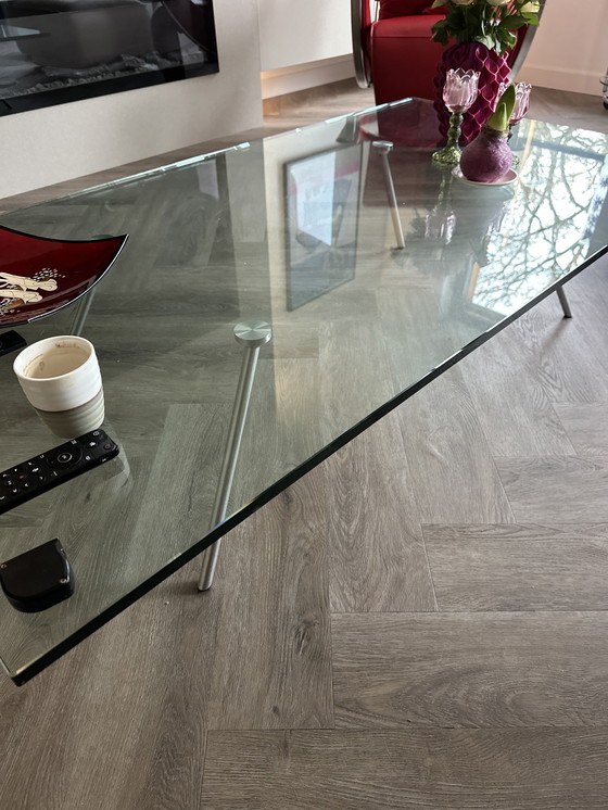 Image 1 of Table de salon design en verre van Berk 