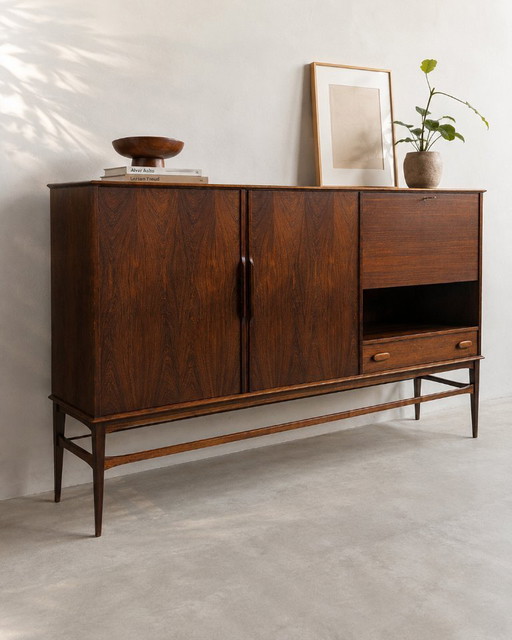 Buffet haut en palissandre danois avec meuble bar