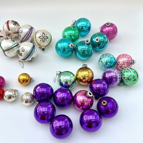 Image 1 of Collectie vintage glazen kerstboomversieringen – jaren 1950-1970