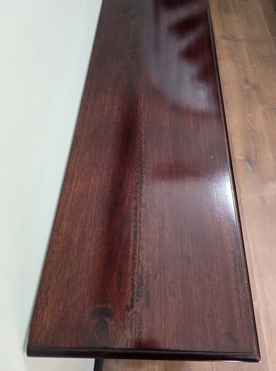Image 1 of Engelse mahonie sidetable met 3 laden