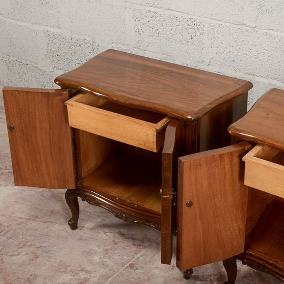 Pair of mid-century walnut veneered nightstands – Wood, Barok (photo 9 of 10)