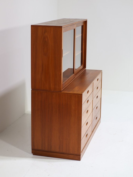 Image 1 of Cassettiera con vetrina Brouer in teak, vintage danese anni '60