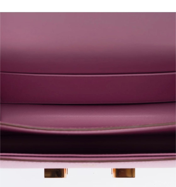Image 1 of Borsa HERMES Constance in cuoio viola - 103409