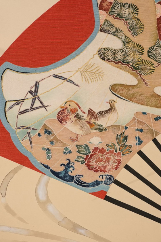 Image 1 of Antiek Japans kamerscherm met kleurrijke waaiers
