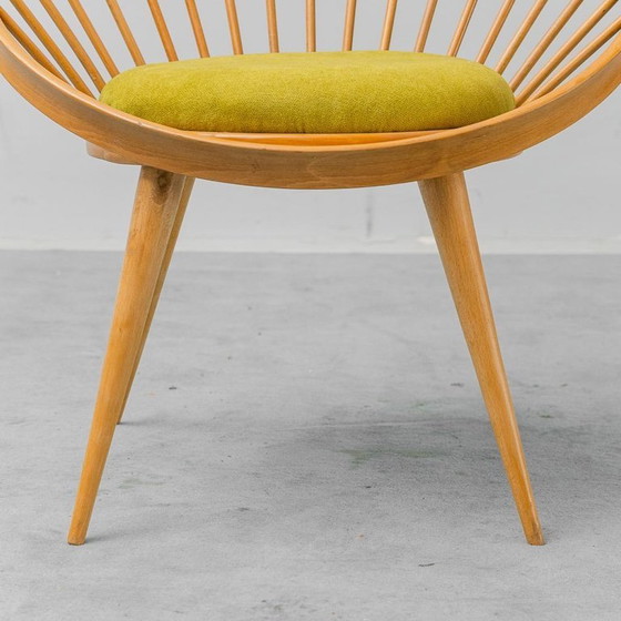 Image 1 of Fauteuil circulaire scandinave vintage années 60 en bois avec tissu vert, antiquités modernes