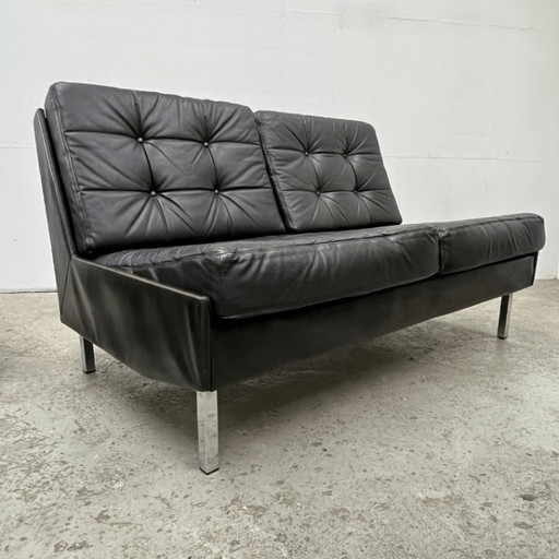 Mid-Century Loungesofa - Profilia - schwarzes Leder - Chrom